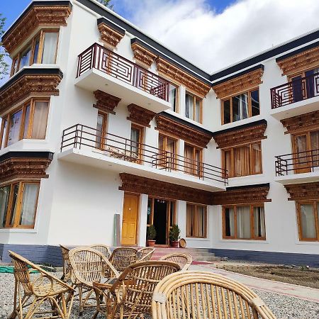 Hotel Shaolin Ladakh Leh Exterior foto